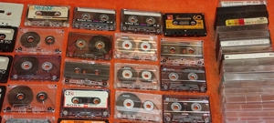 50 bucati casete audio second  - 25 cu carcasa 25 fara carcasa  - imagine 3