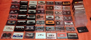 50 bucati casete audio second  - 25 cu carcasa 25 fara carcasa  - imagine 5