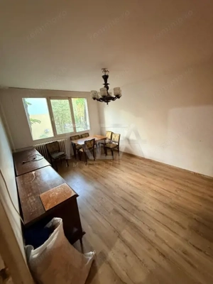 Apartament 3 camere, decomandat, et 1/4, boxa 5mp- Drumul Taberei