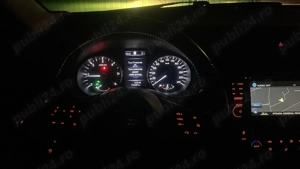 Nissan Qashqai N-Connecta1,5 DCI Panoramic 360 camere 2019, incalzire scaune, ACdual zone, Radio-CD - imagine 10