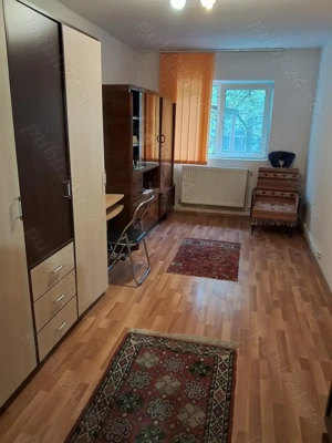 Proprietar Inchiriez apartament la parterul casei - imagine 3