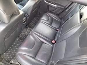 Volvo v60-2.4 AWD plug jn hybrid 283 CP - imagine 4