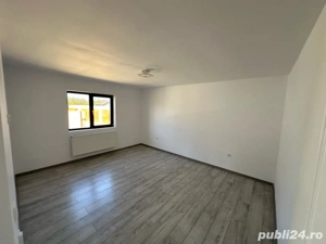 vand casa zona damila  - imagine 2