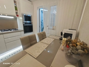 Apartament LUX MOBILAT SI UTILAT, LA 5 MIN DE METROU - imagine 6