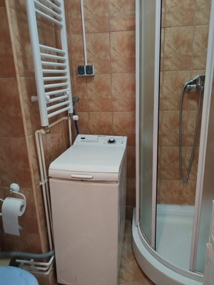 Garsonieră în CENTRU,  cu CT proprie + aer condiționat - imagine 8