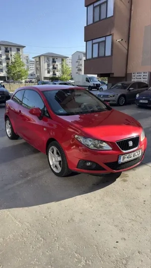 Vand Seat Ibiza 2010 1.2 benzina - imagine 3 Vand Seat Ibiza 2010 1.2 benzina - imagine 3
