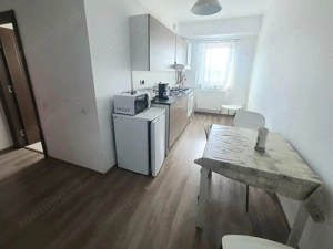 Vand apartament semicentral [bloc nou] - imagine 3