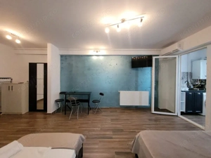 Garsoniera spatioasa- cu centrala, mobilata-Mamaia Nord-Tabara Navodari - imagine 2