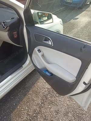 Autoturism MERCEDES B180 122CP Automata 2015 Euro6 - imagine 7