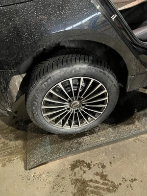 Vand genti cu TPMS sensor+ anvelope iarna DUNLOP, 225/55R17, BMW Seria 3 - imagine 7
