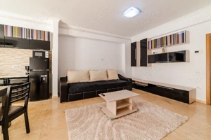 Apartament de LUX , 2 camere, Solid Residence Mamaia, cu vedere la lac si mare - imagine 3