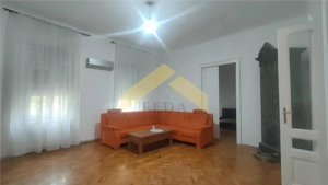 Casa cu 4 camere de inchiriat zona Podgoria