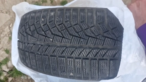 Anvelope de iarnă 225 50 r18  - imagine 4