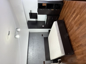 Proprietar, închiriez apartament ultracentral  - imagine 8