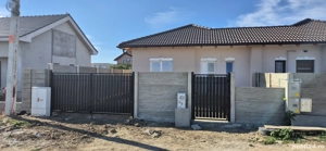 Casa Albina com Mosnita Noua  - imagine 4