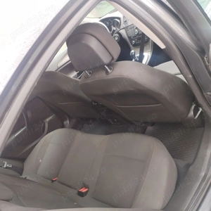 Vând Opel insignia 2010