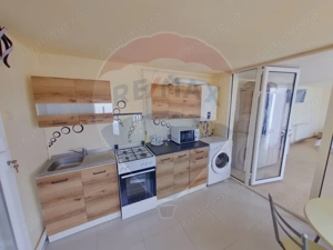 Casă / Vilă cu 5 camere de vânzare în zona Sud - imagine 5 Casă / Vilă cu 5 camere de vânzare în zona Sud - imagine 5