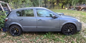 Opel Astra H 1.6 benzina - imagine 2 Opel Astra H 1.6 benzina - imagine 2