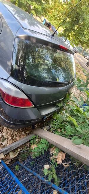 Opel Astra H 1.6 benzina - imagine 6 Opel Astra H 1.6 benzina - imagine 6