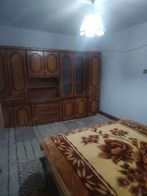 Inchiriez apartament cu 2camere in Freidorf la o casa cu etaj la etajul 1