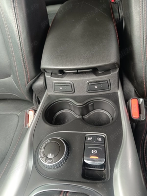 Renault Kadjar Energy DCI 130 4WD 4 4  Bose Edition - imagine 9 Renault Kadjar Energy DCI 130 4WD 4 4  Bose Edition - imagine 9