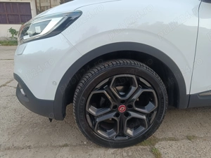 Renault Kadjar Energy DCI 130 4WD 4 4  Bose Edition - imagine 6 Renault Kadjar Energy DCI 130 4WD 4 4  Bose Edition - imagine 6