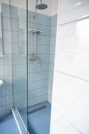 Apartament central cu curte - imagine 7