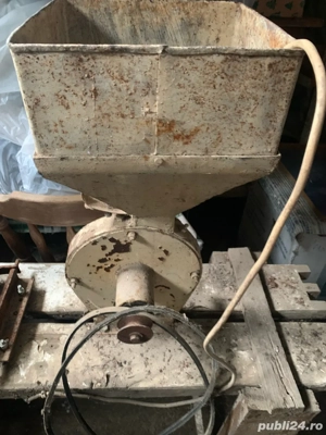 de vanzare moara de macinat porumb cu motor electric de 220 v - imagine 2