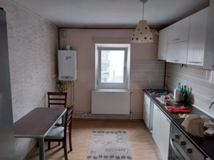 Ofer spre inchiriere apartament 3 camere zona Alfa