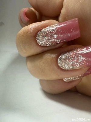 manichiura gel  - imagine 4