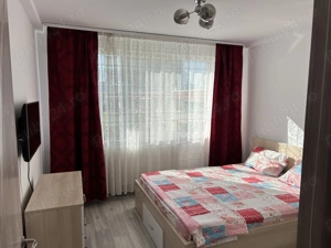 Închiriez Apartemnt 2 camere zona piața Ovidiu  - imagine 9