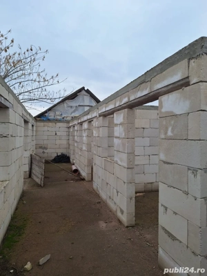 Casa netermina de vanzare  - imagine 2