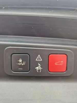 Peugeot 5008 1,6 HDI  - imagine 10