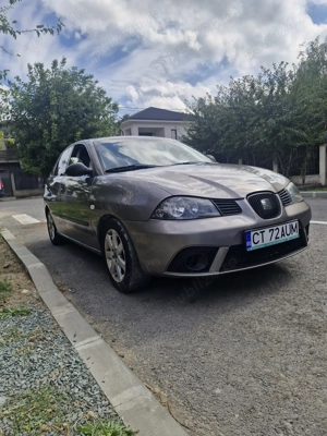 Vând Seat Ibiza