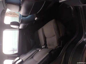 Vând Peugeot 4007 SUV 4 4