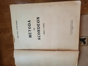 Carte Metoda de Acordeon Misu Iancu-Petre Romea  - imagine 2