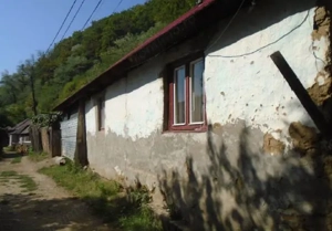 Casa si teren-Cugir, judetul Alba
