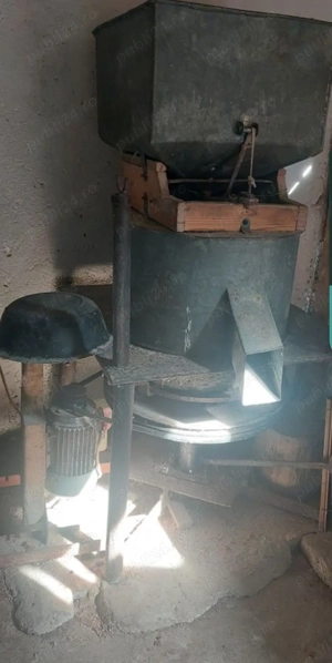 Moara pe.piatra + piatra rezerva