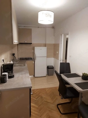 Închiriez apartament 3 camere decomandat, zona Take Ionescu