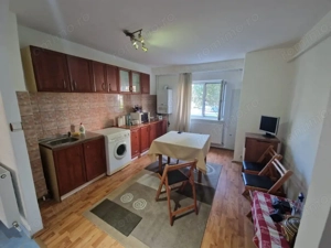 Apartament 3 camere, 71 mp, zona Hotvon - imagine 3