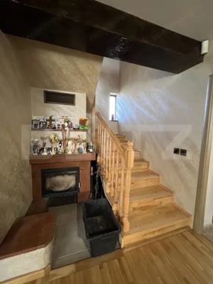 VILĂ deosebită cu piscină și panoramă spre pădure - imagine 3