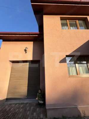 VILĂ deosebită cu piscină și panoramă spre pădure - imagine 17