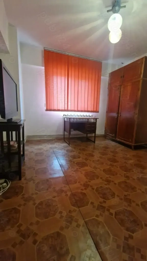 Apartament 2 camere, zona MB, etajul 2, decomandat, cu lift - imagine 8