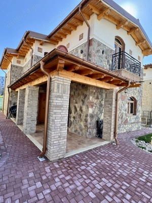 Casa Brasov de inchiriat - imagine 2