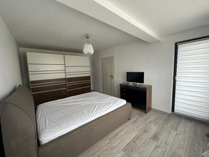 Închiriez apartament  - imagine 7