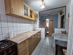 Apartament cu 2 camere, semidecomandat, centrala, zona Girocului - imagine 3