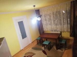 Închiriez apartament 2 camere etaj 1 zona 14 Mai 