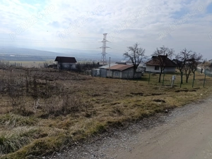 Vând teren extravilan zona Sub Coasta - Hodăi 