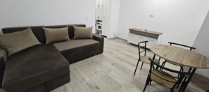 Apartament 2 Camere Deosebit Centrala Proprie Zona Giroc Centru  - imagine 2