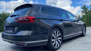 Volkswagen Passat Variant 2.0 TDI DSG R-LINE - imagine 3 Volkswagen Passat Variant 2.0 TDI DSG R-LINE - imagine 3